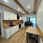 Dom Odpoczynku Mazury بيت للعطل *